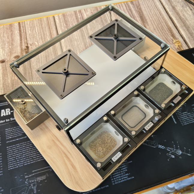 Planar Expandable Gypsum Ant Nest with Glass Viewing Window - Modular 3D Printed Formicarium + Beginner Kit & Escape Powder